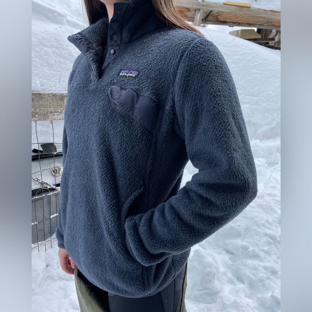 Patagonia fleece pull over
